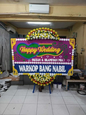 Papan Bunga di Cengkareng Barat